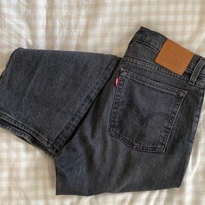 Levi Wedgie Straight, Size 27